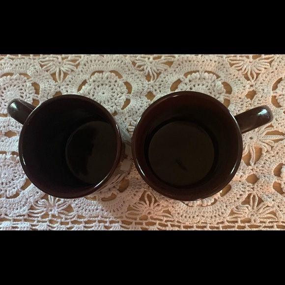 Set of Two Hershey’s Ceramic Coffee Cups - Picture 3 of 5